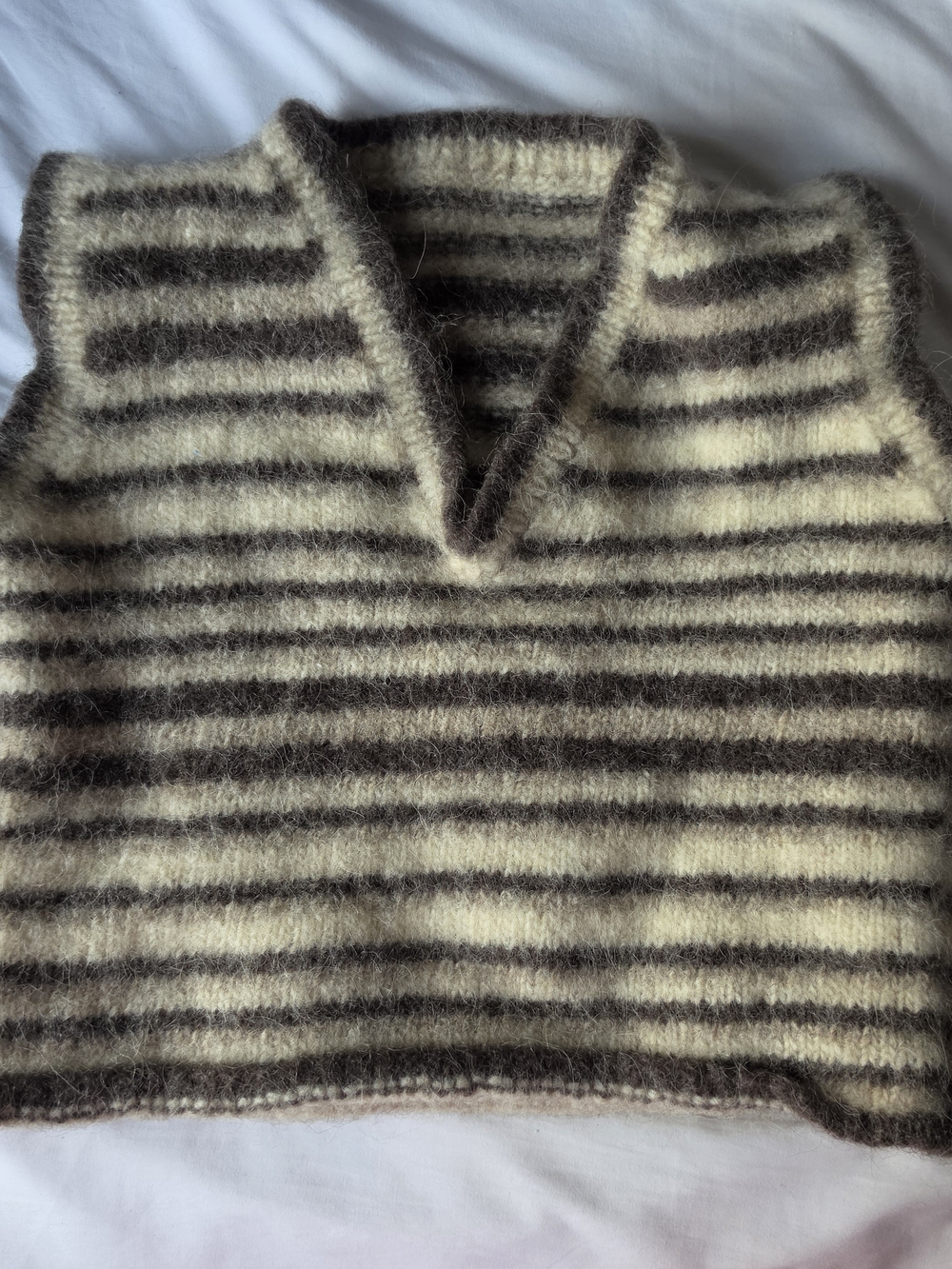 Vintage 70s Wool Striped V Neck Sleeveless Cropped Sweater Vest Size XS